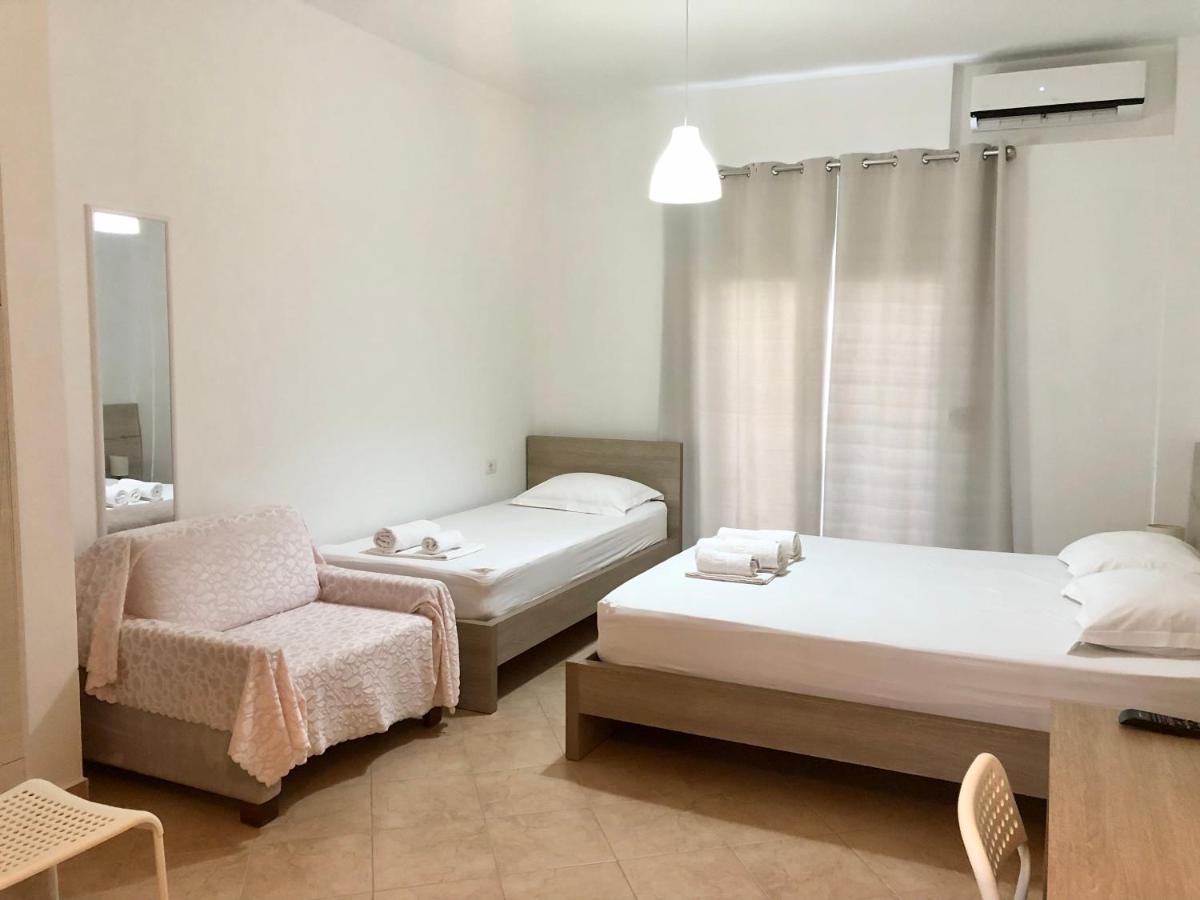 Vila Gjoni Sarandë Esterno foto